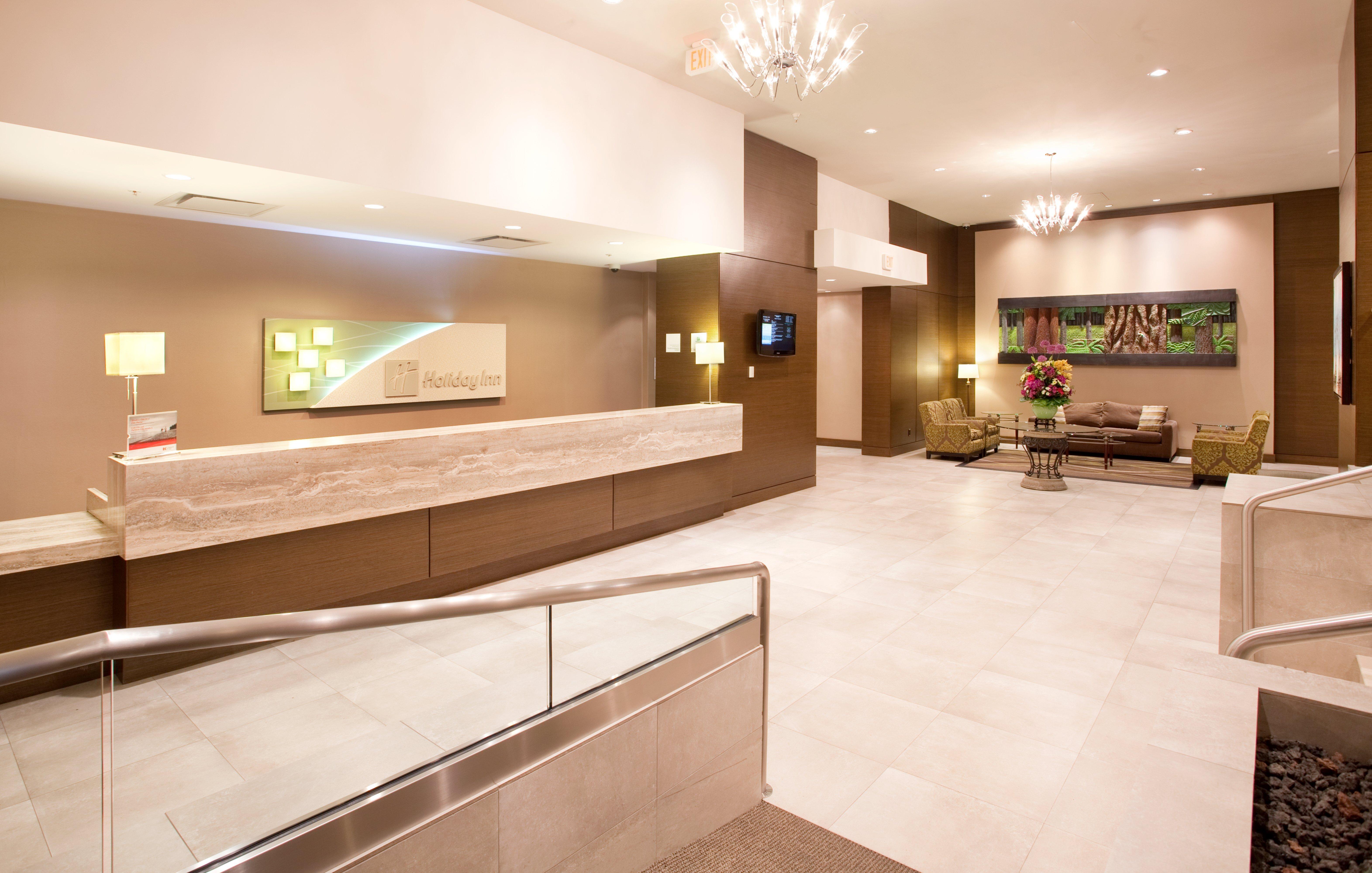 Holiday Inn Vancouver-Centre Broadway By Ihg Bagian luar foto