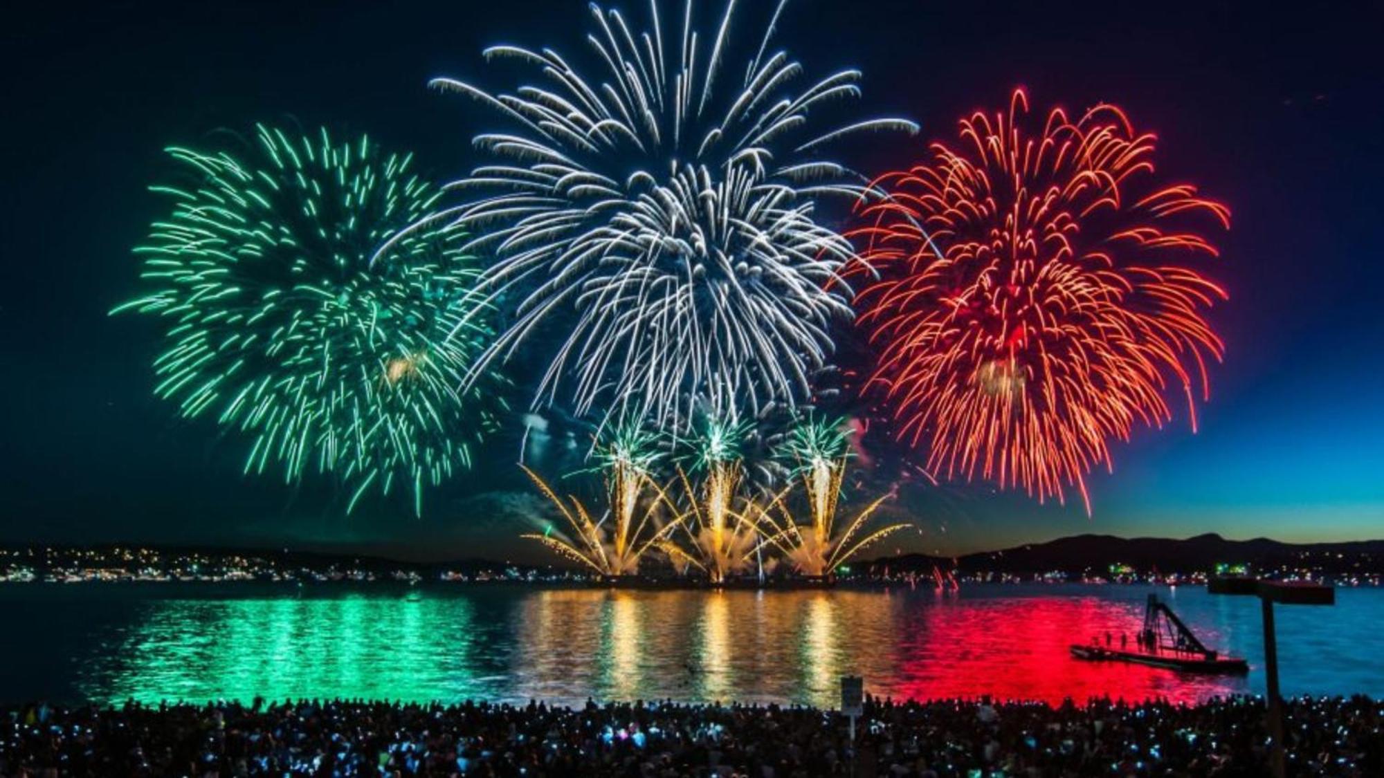 Holiday Inn Vancouver-Centre Broadway By Ihg Bagian luar foto